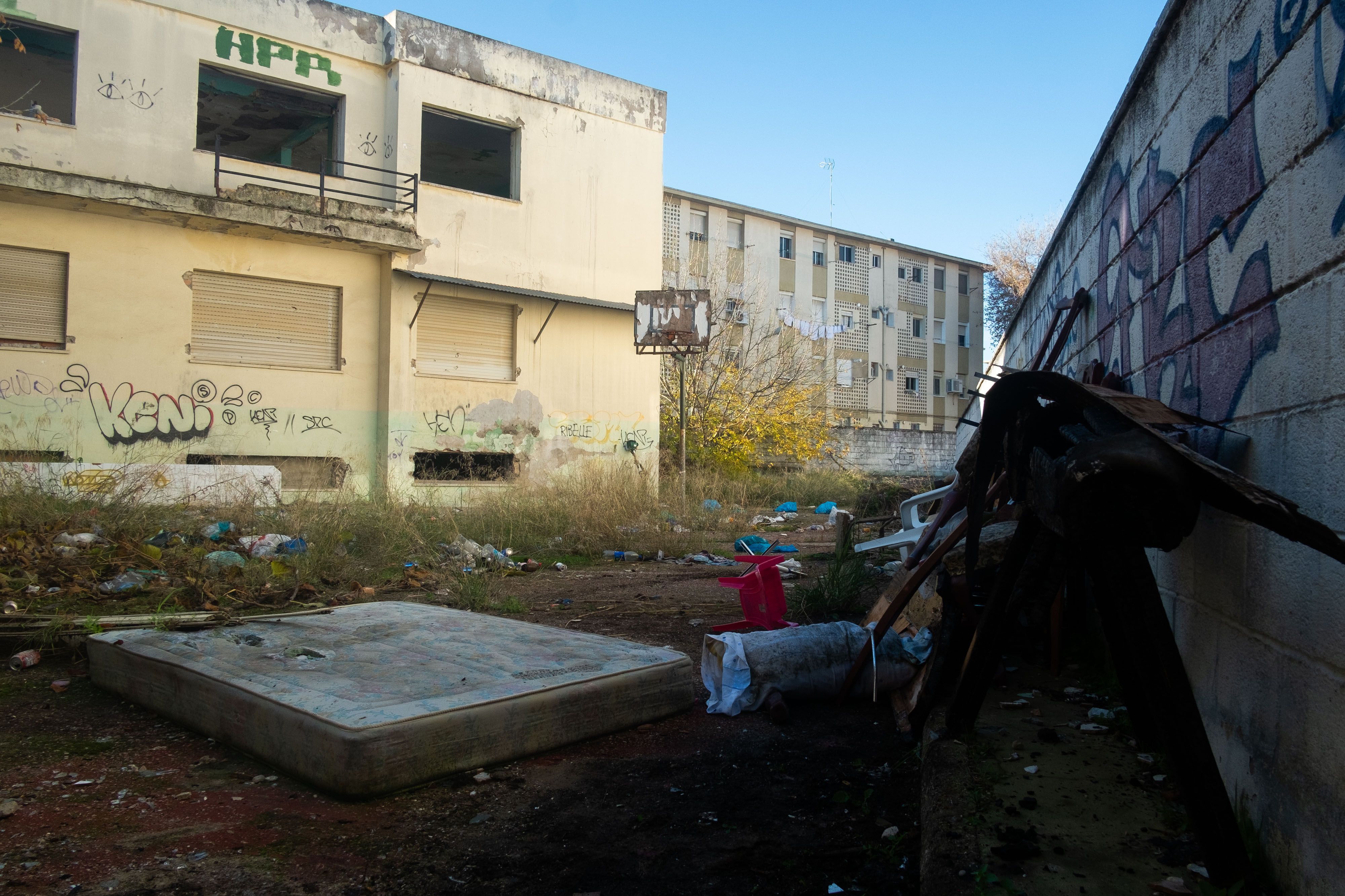 Interior del colegio abandonado Paidós en Jerez, en una imagen de archivo. Interior del colegio abandonado Paidós en Jerez, en una imagen de archivo.
