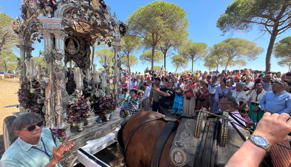 Rezo del Ángelus a mediodía de este miércoles.   David Montes