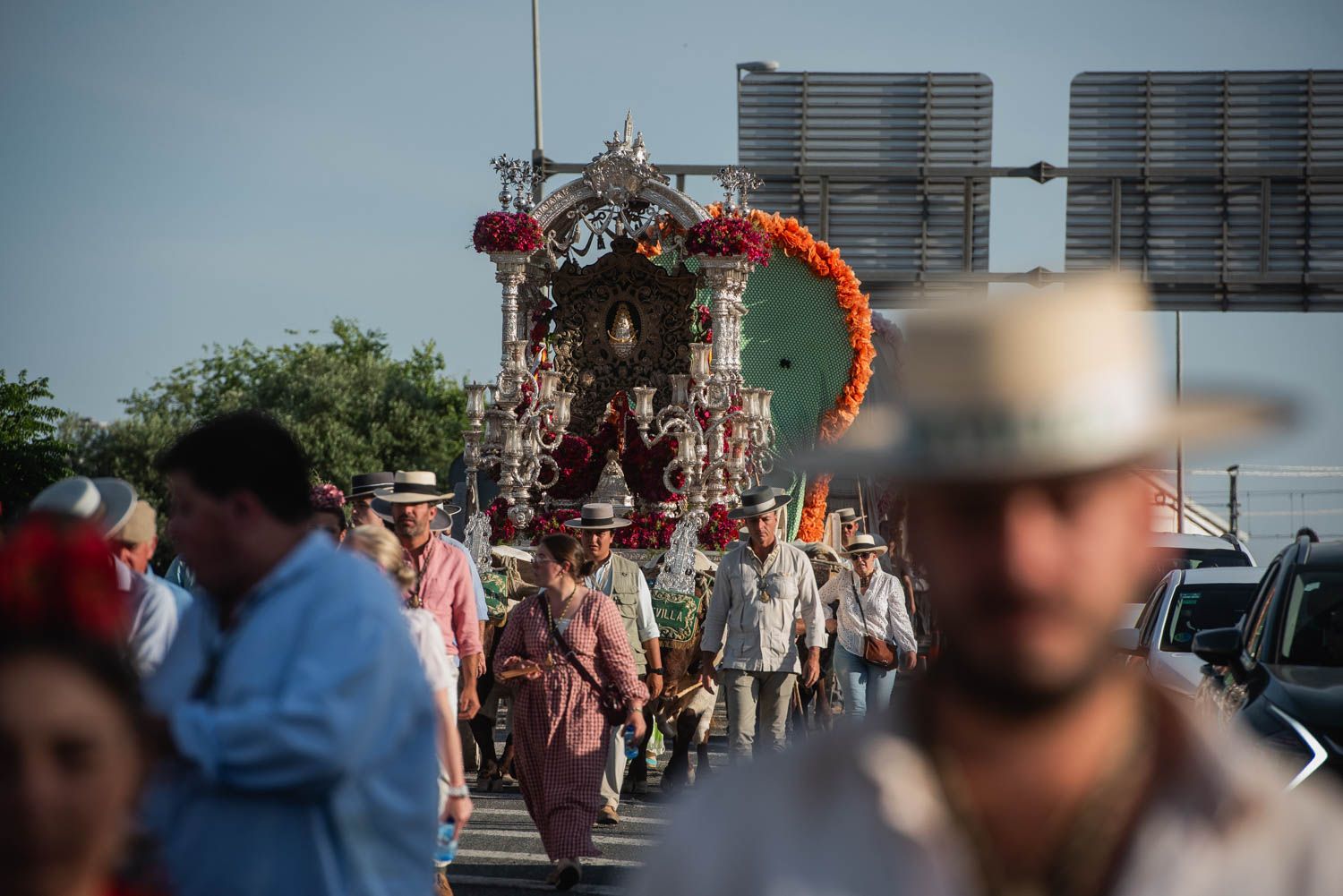 Llegada de la Hermandad del Rocío de Sevilla.