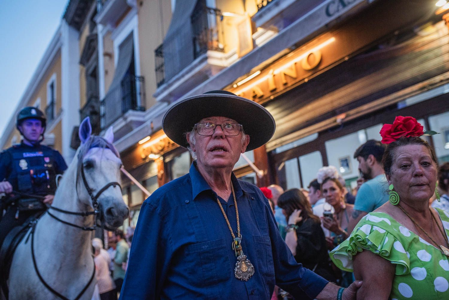 Llegada a Sevilla de la Hermandad de La Macarena.