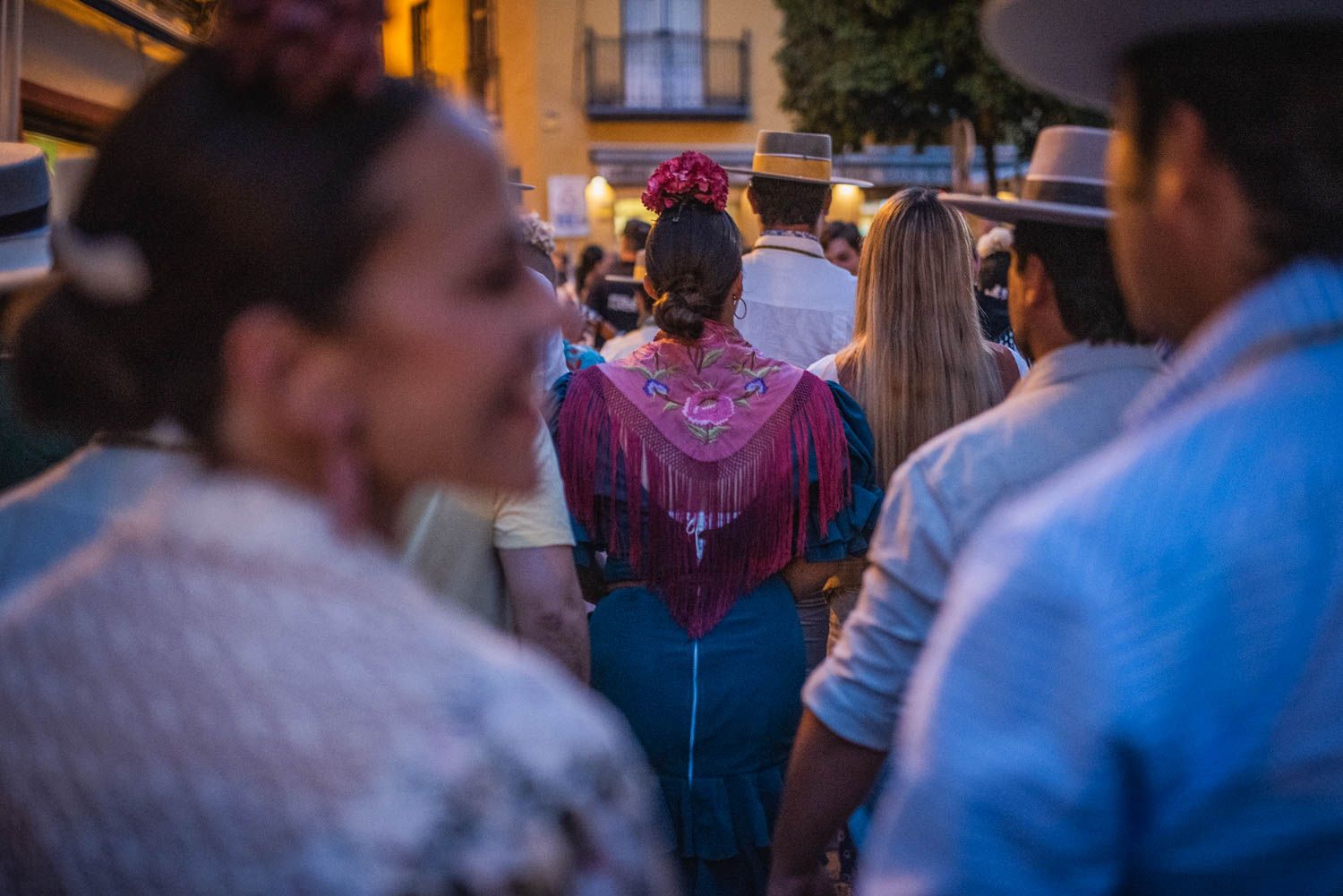 Llegada a Sevilla de la Hermandad de La Macarena.