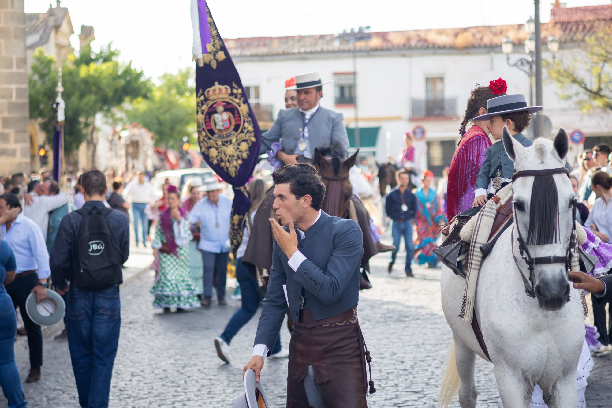 Así ha sido la llegada de la hermandad del Rocío a Jerez