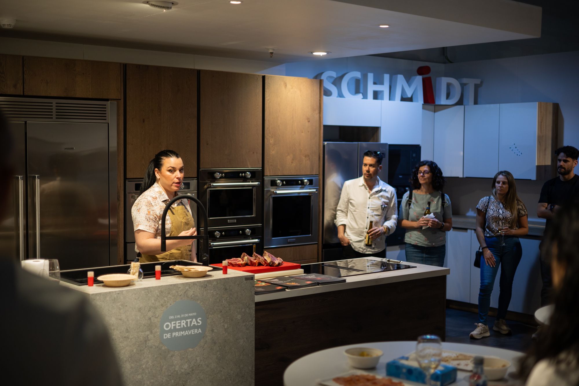 COCINAS SCHMIDT DEMOSTRACION HORNOS TEKA 1