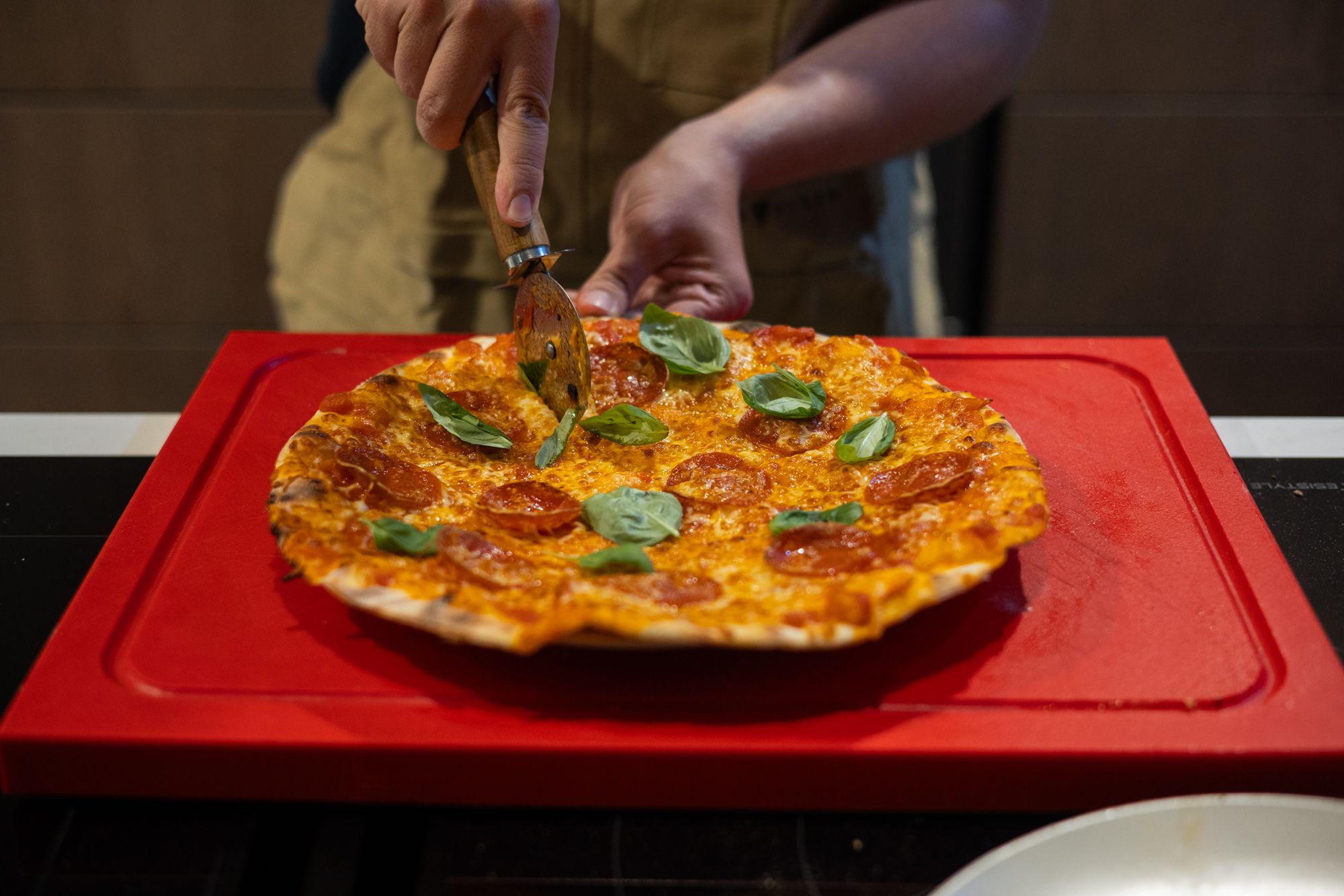 COCINAS SCHMIDT DEMOSTRACION HORNOS TEKA 18