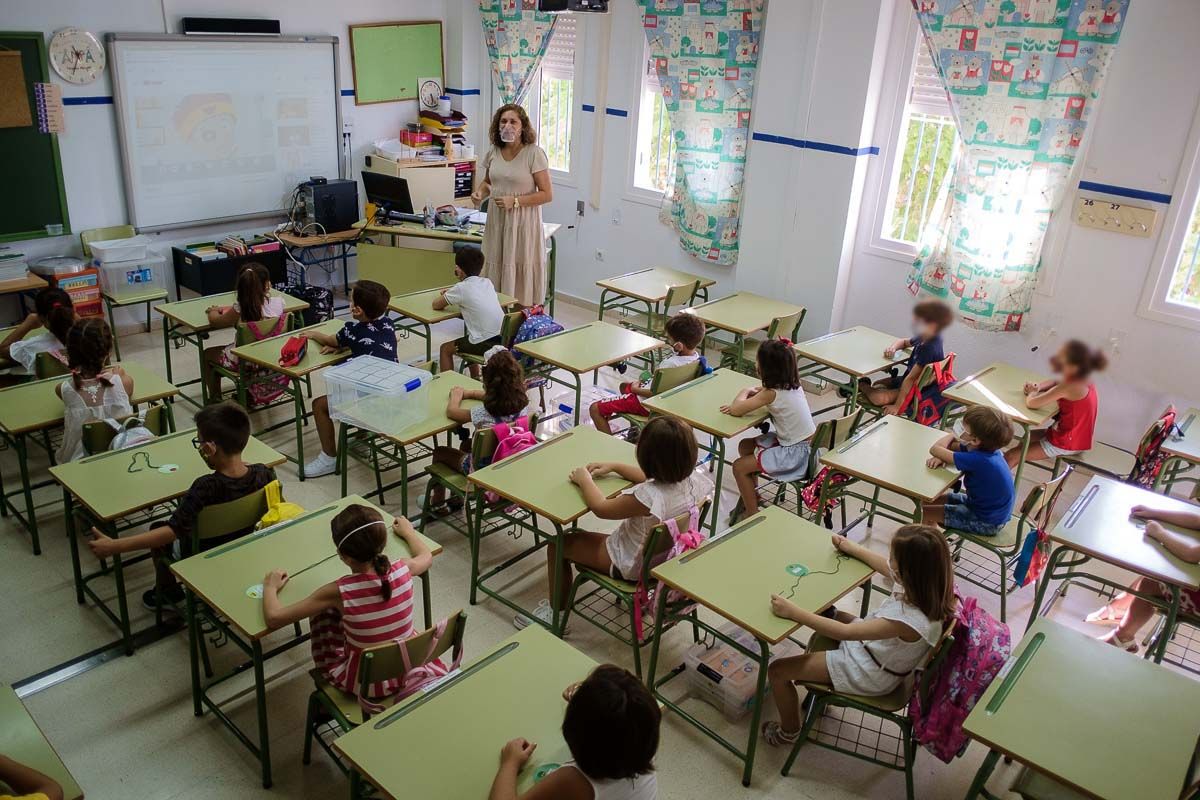 758.000 escolares vuelven hoy a las clases 100% presenciales tras dos cursos marcados por la pandemia.