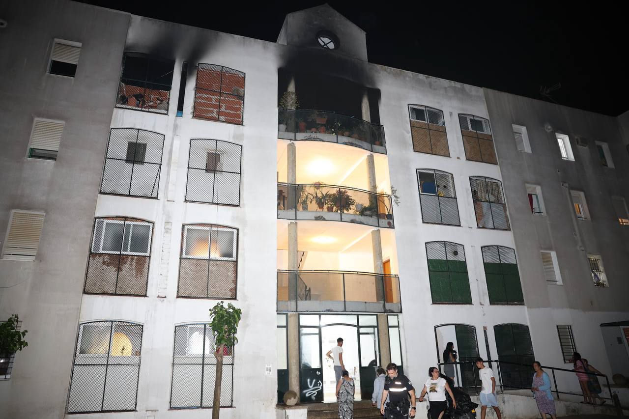 INCEDIO CALLE INGENIERO ANGEL MAYO 1