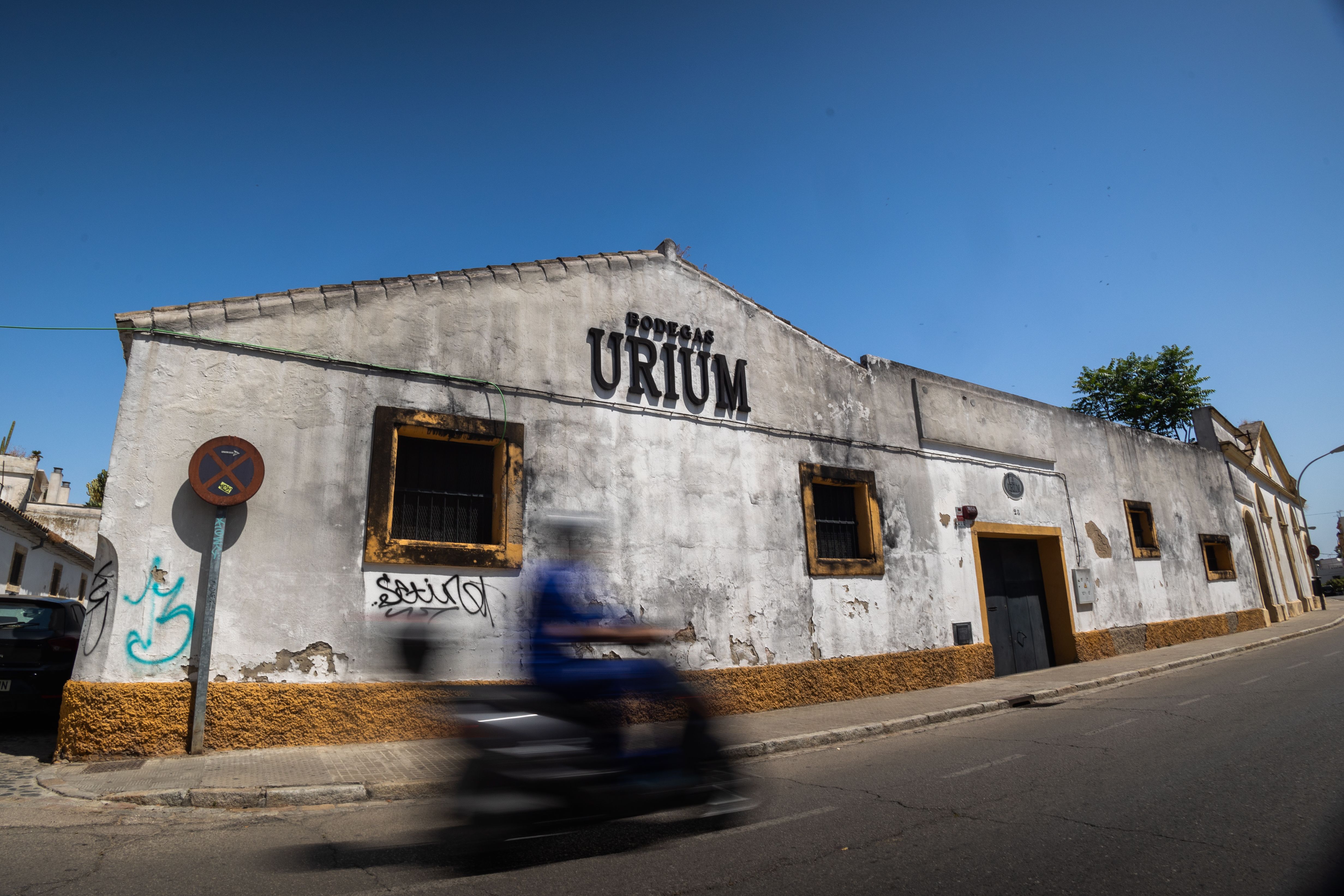 URIUM BODEGA JEREZ 2