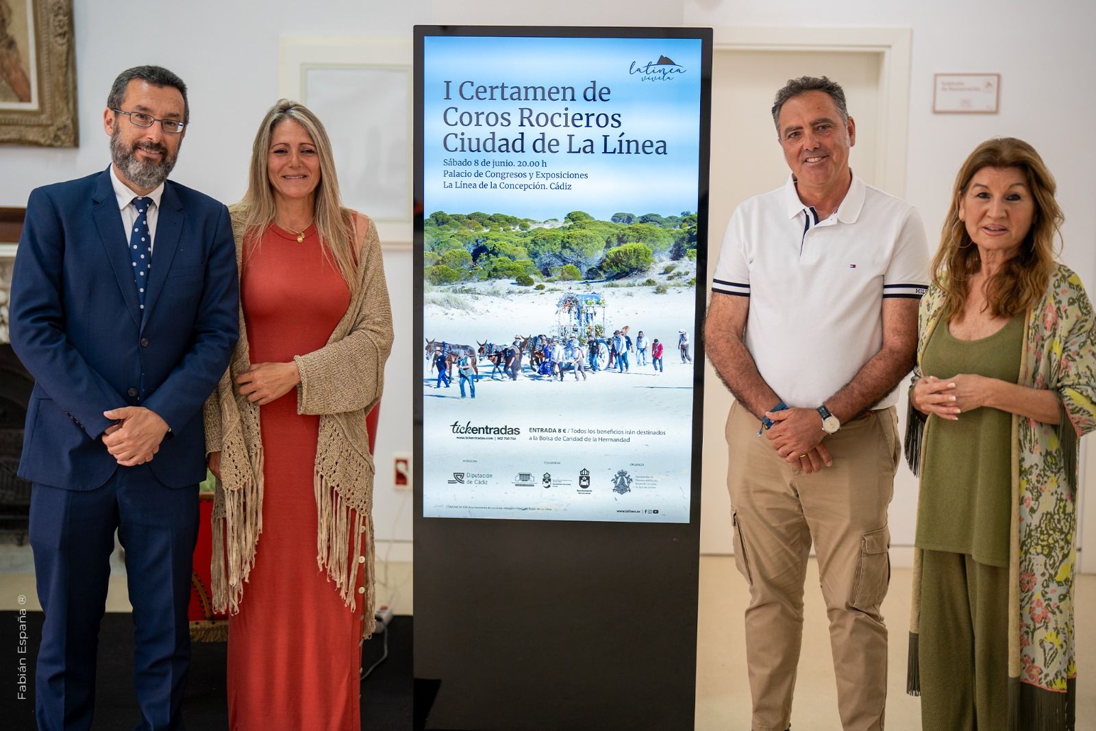 Un momento de la presentación del I Certamen Coros Rocieros Ciudad de La Línea.