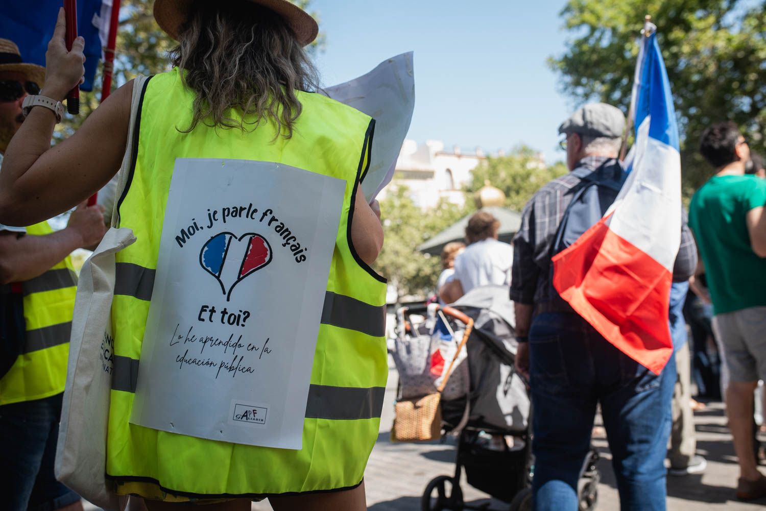 La manifestación de Sevilla por los servicios públicos, en imágenes