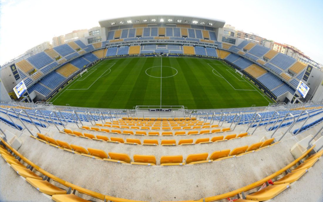 Panorámica del interior del estadio del Cádiz CF.