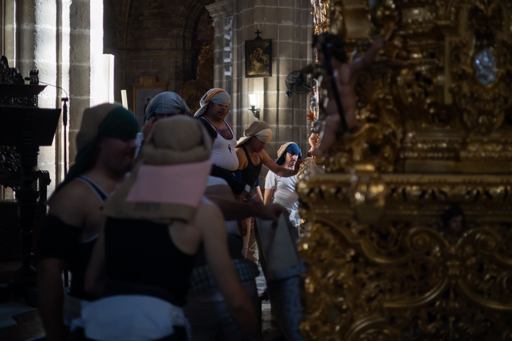 La Lanzada cierra en la calle sus 75 años