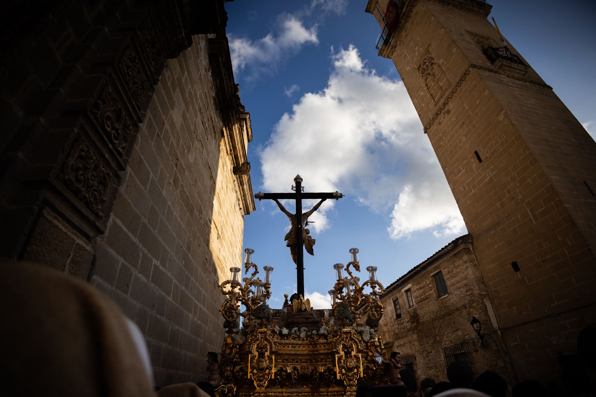 La Lanzada cierra en la calle sus 75 años
