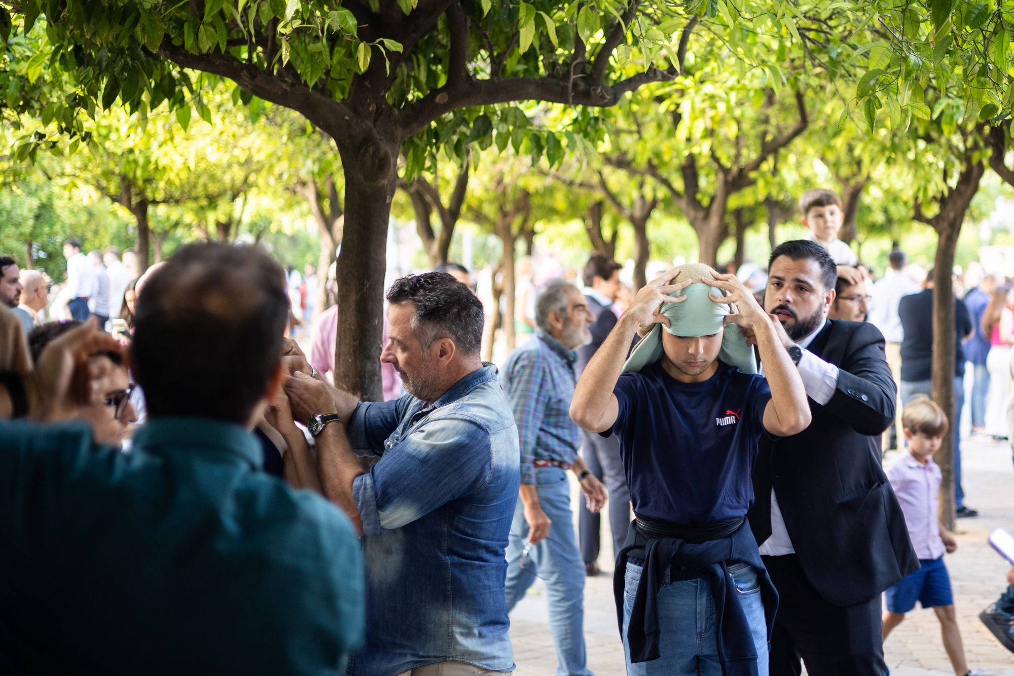 La Lanzada cierra en la calle sus 75 años