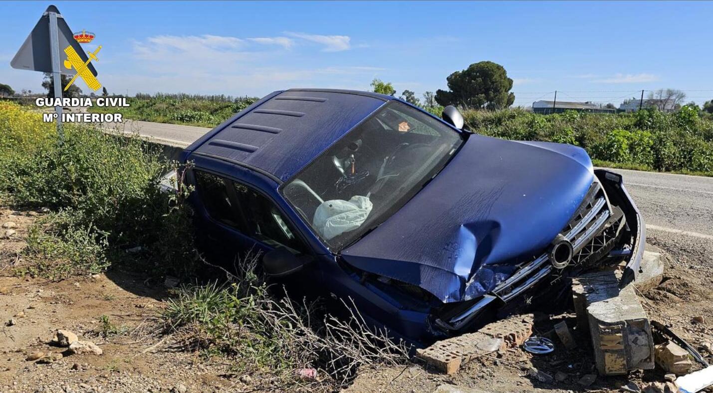 Un mecánico usó el coche de un cliente sin permiso y tuvo un accidente.
