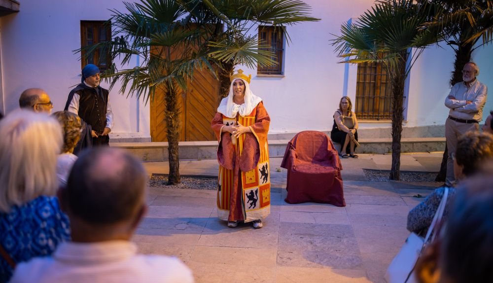 COMPAÑIA DE IDA Y VUELTA VISITA TEATRALIZADA MUSEO ARQUEOLOGICO DE JEREZ 8
