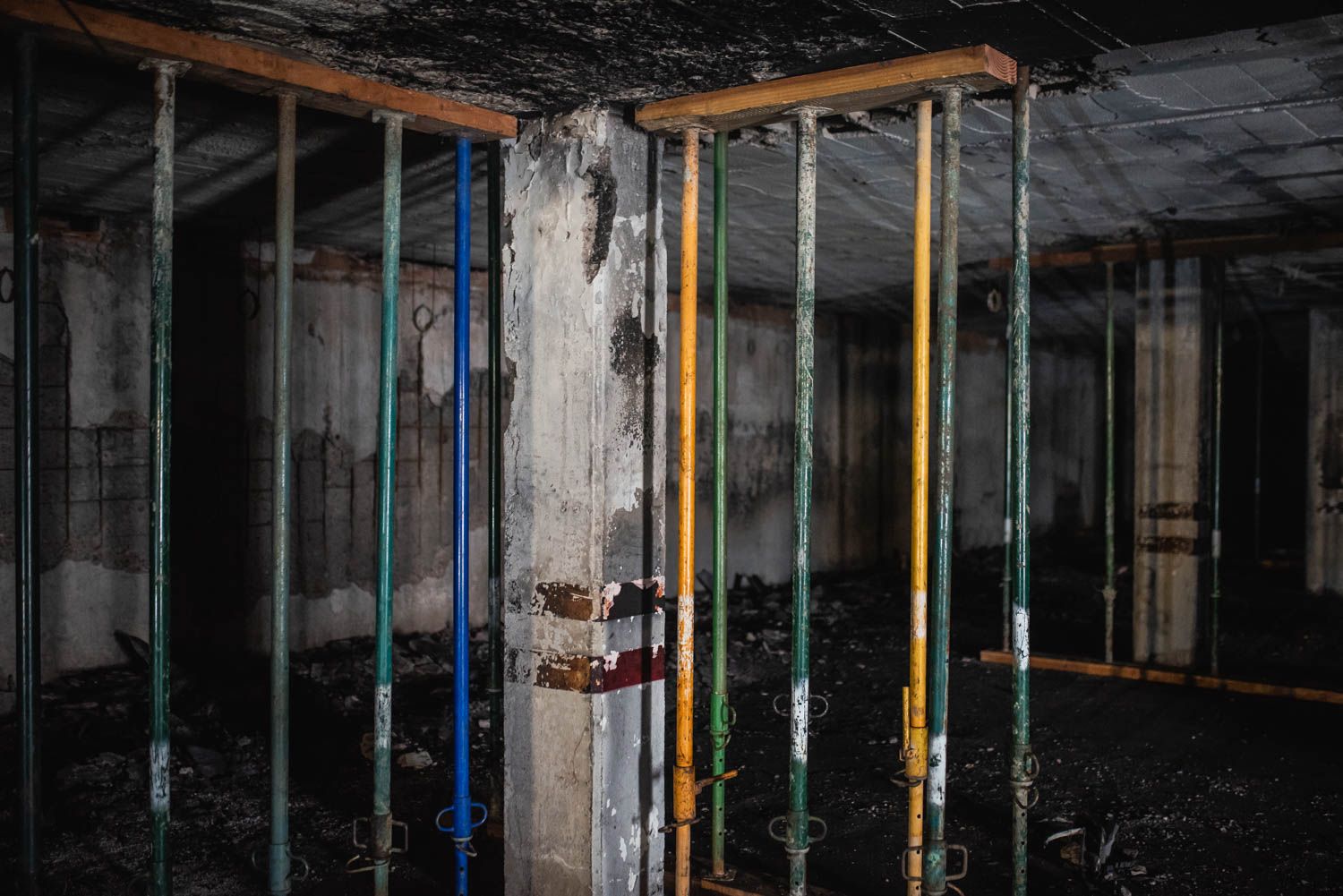 Las secuelas del incendio de Pino Montano, en imágenes.