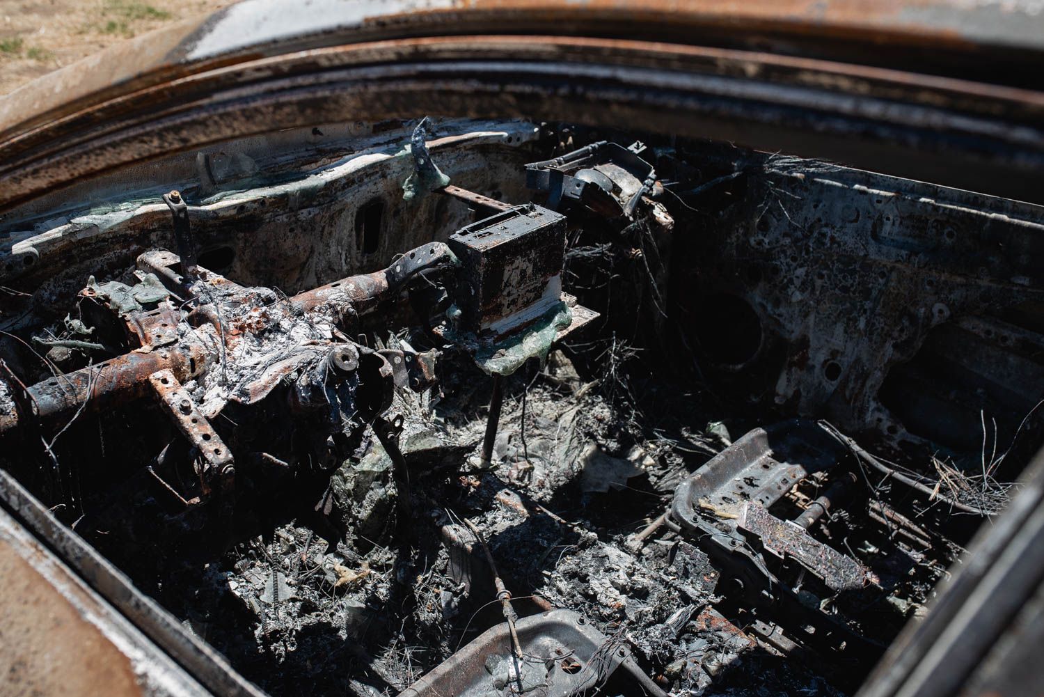 Las secuelas del incendio de Pino Montano, en imágenes.