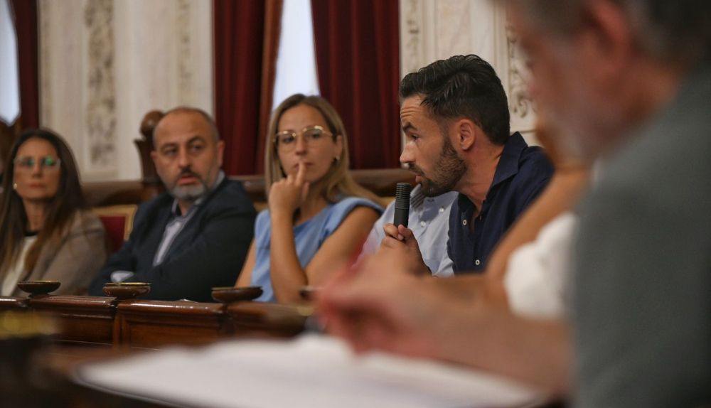 pleno ayuntamiento de Cádiz presupuesto 