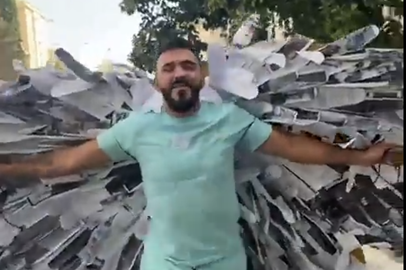 Manuel Jiménez, el 'tiktoker' de las Tres Mil Viviendas. Manuel Jiménez, el 'tiktoker' de las Tres Mil Viviendas.