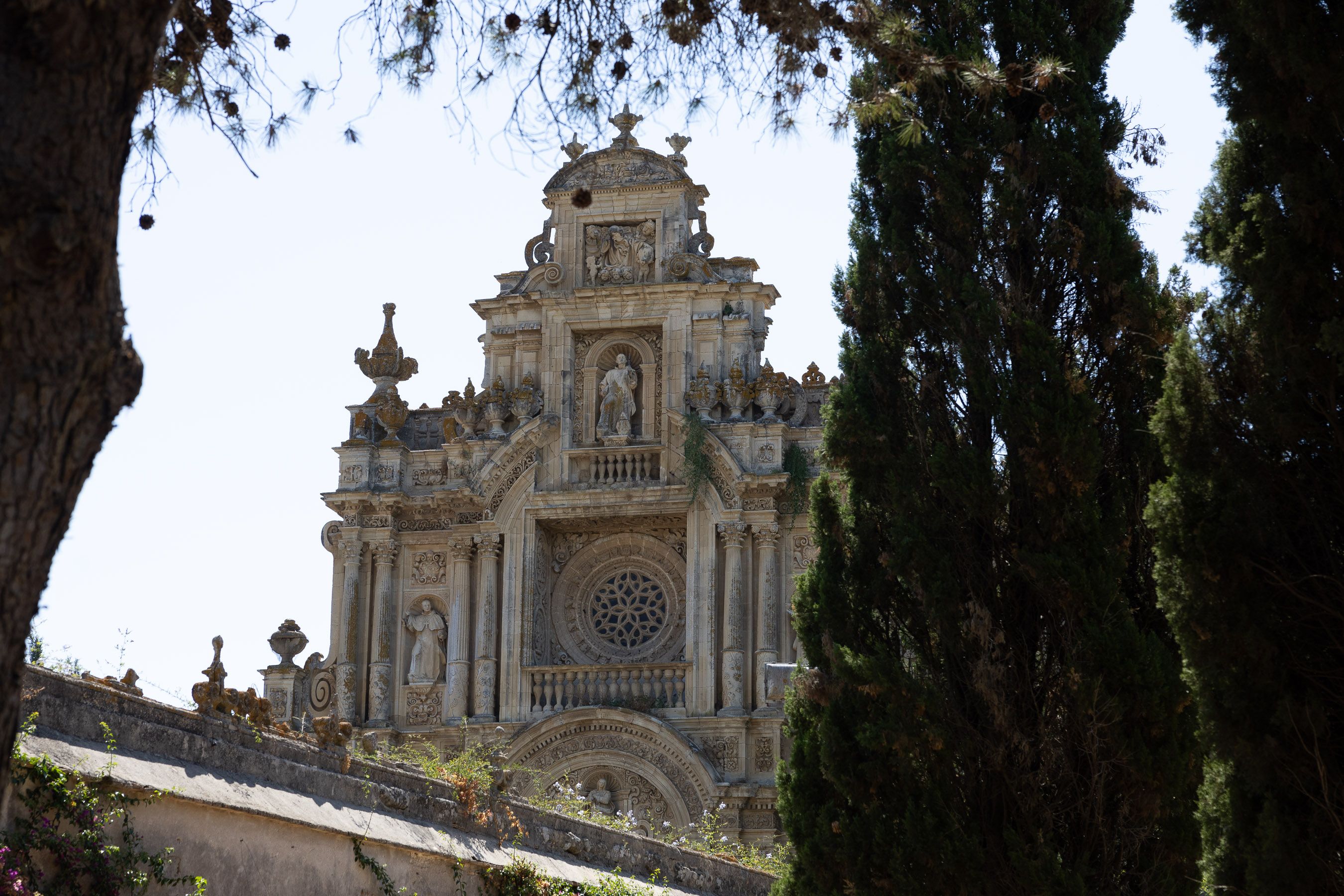 Fachada del monasterio de la Cartuja de Jerez.