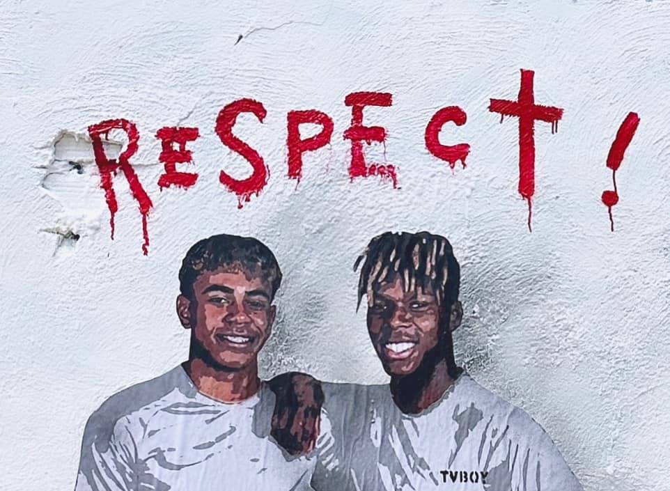 Detalle del mural del artista italiano TVBoy.