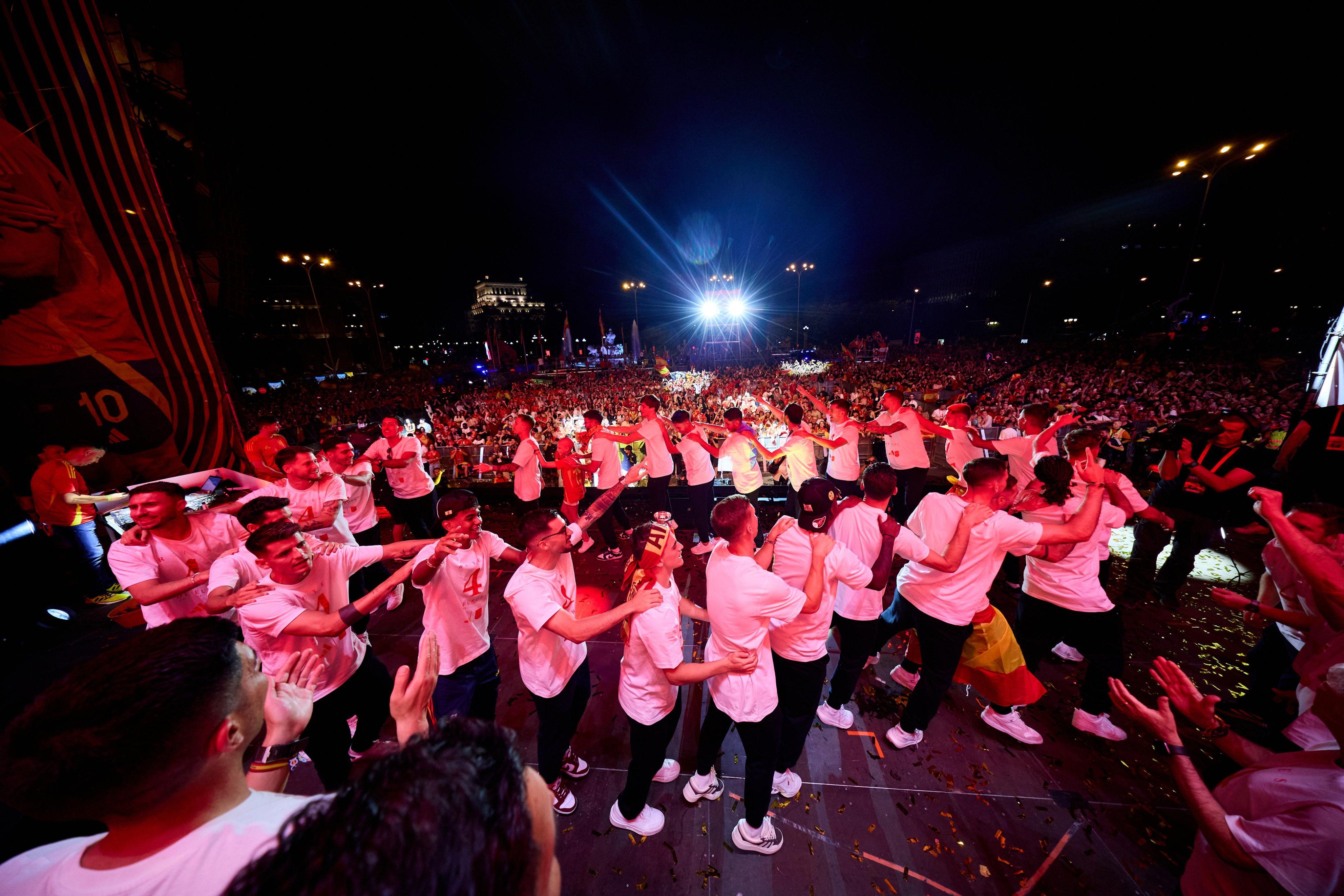 Celebración de la selección española donde se cantó 'Gibraltar español'.