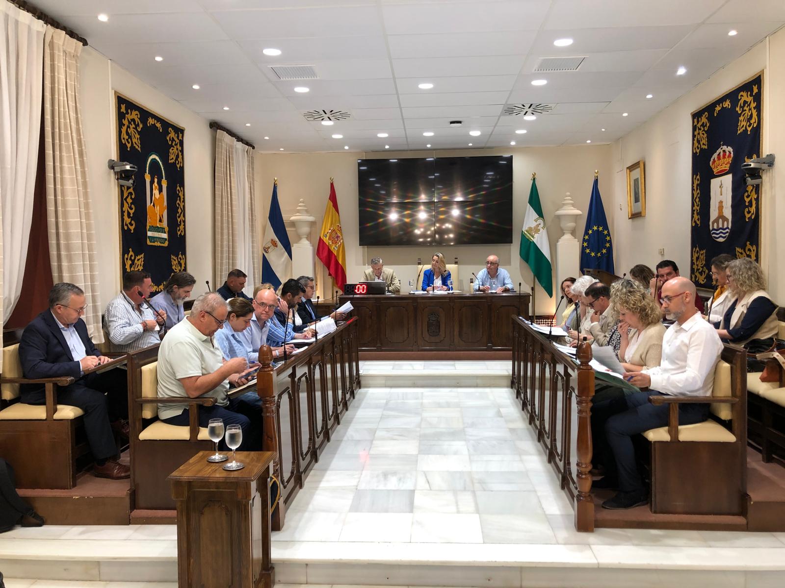 Imagen de archivo de un pleno del Ayuntamiento de Alcalá.