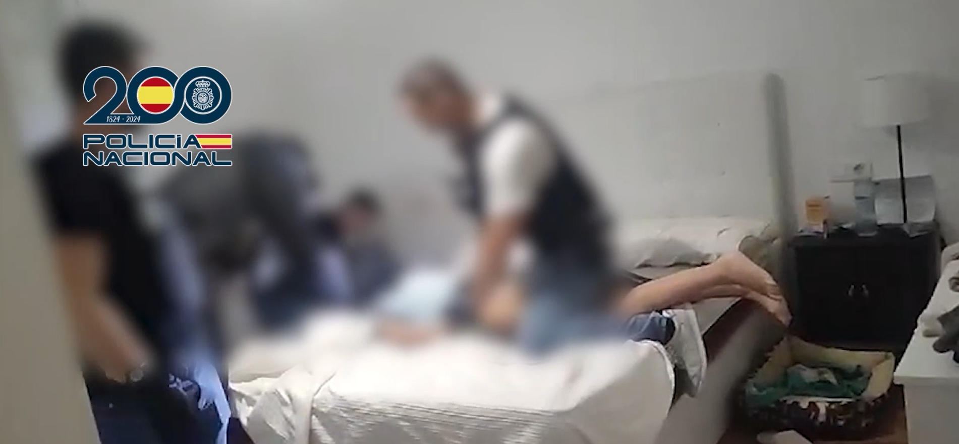 Un momento de la detención de los presuntos autores de los robos.