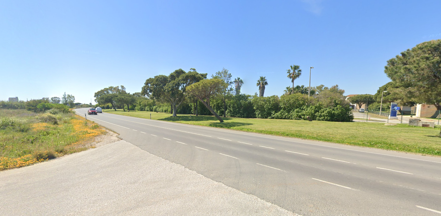 La carretera donde ha muerto atropellado un ciclista en Rota.