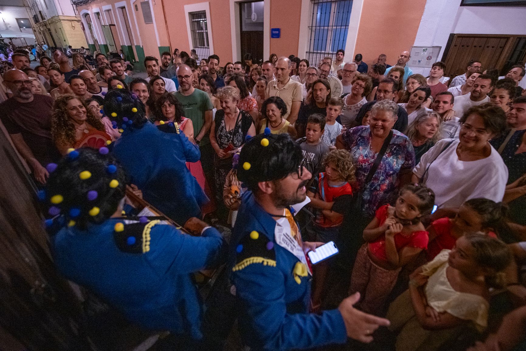 La noche de carnaval en el Pópulo, en imágenes.