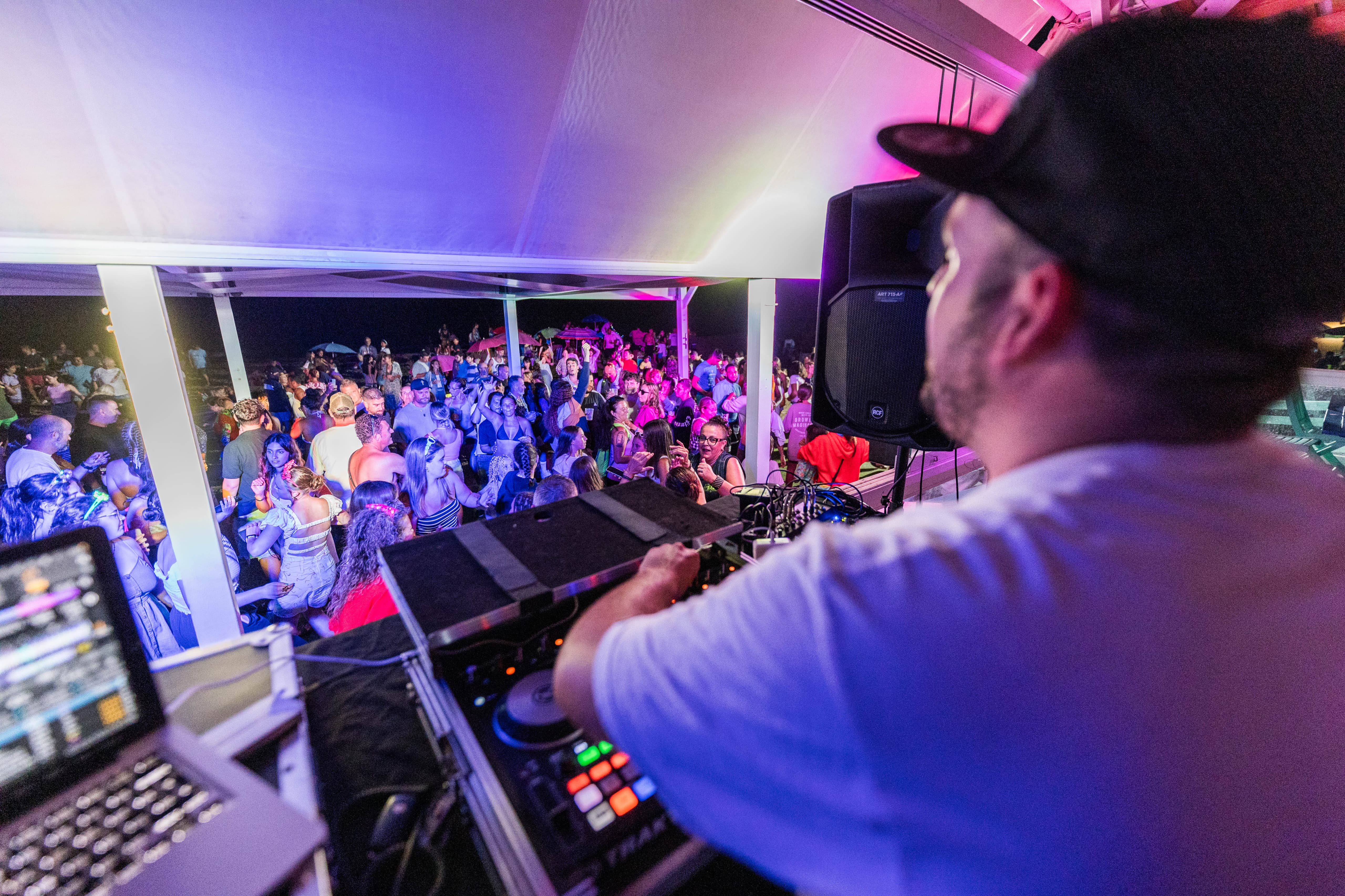 Una nueva edición de éxito de 'Camposoto bajo las estrellas', en imágenes.