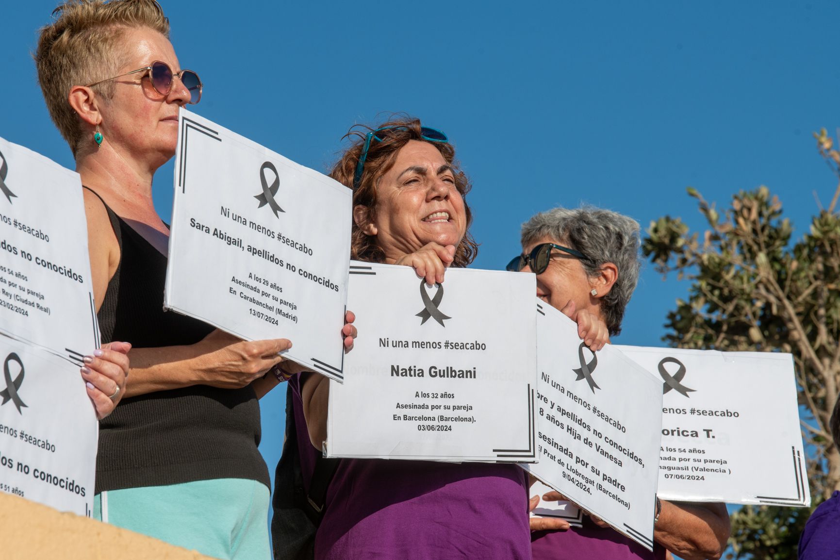 Marcha performance contra la violencia machista en Cádiz