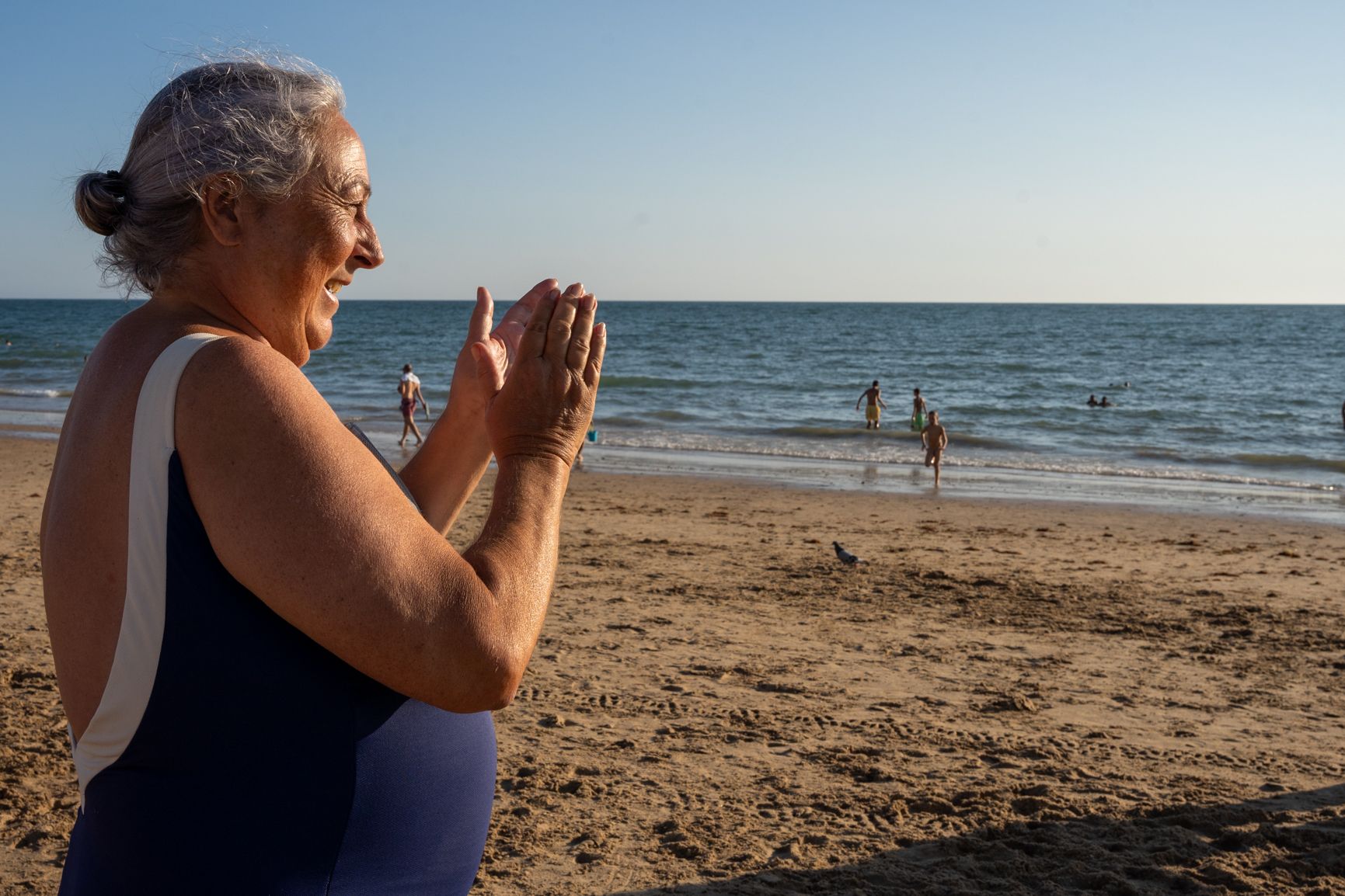 Marcha performance contra la violencia machista en Cádiz