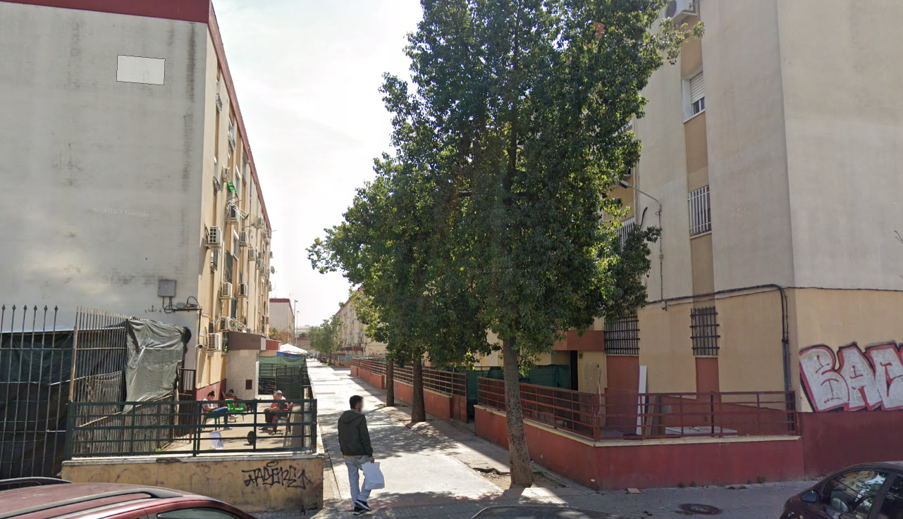 La calle Hermano Pablo de Sevilla, donde aseguraron que había un tiroteo con fallecidos. La calle Hermano Pablo de Sevilla, donde aseguraron que había un tiroteo con fallecidos.