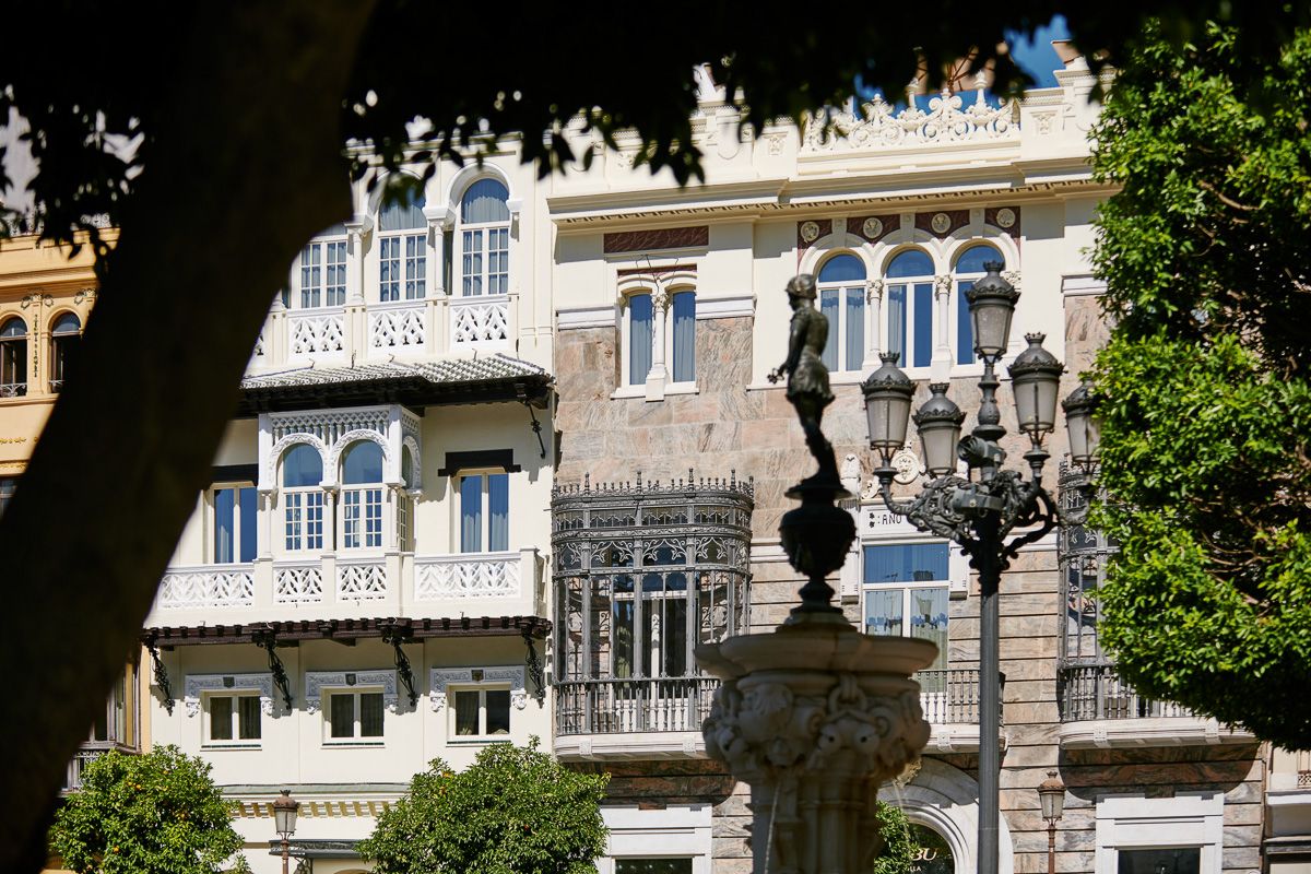 El nuevo hotel cinco estrellas gran lujo en el centro de Sevilla, el Mercer de plaza de San Francisco.