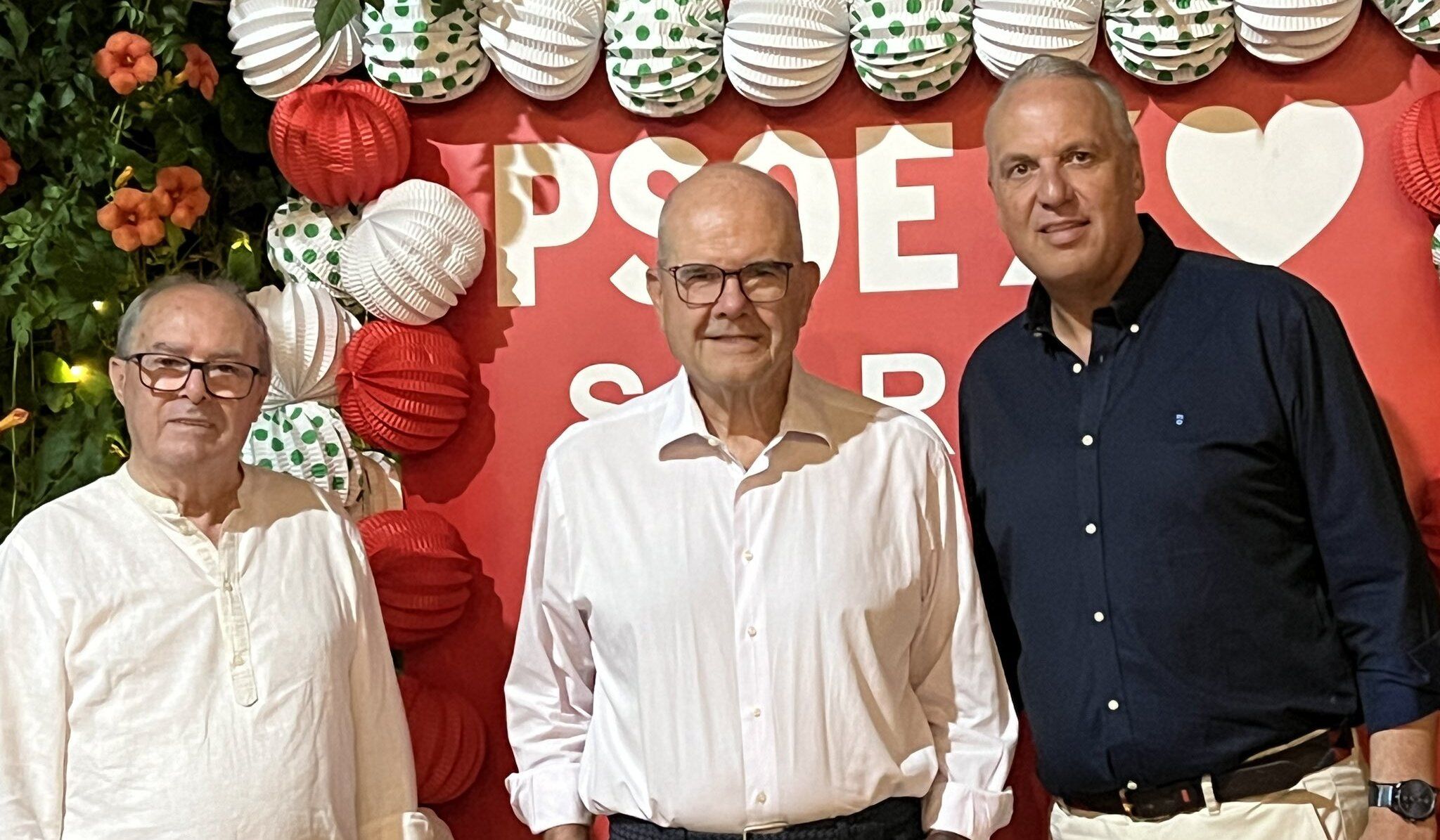 Chaves, en la convivencia previa a la Feria de San Roque, con Ruiz Boix.