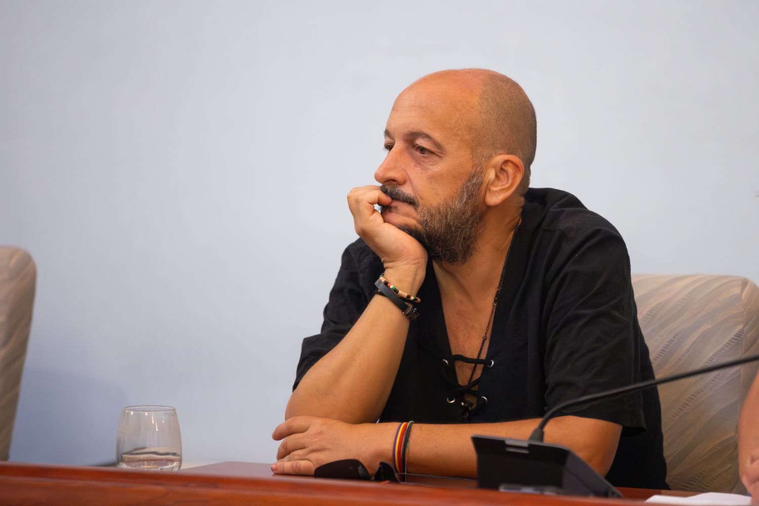 El pleno urgente de agosto en Jerez, en imágenes: el estreno de un nuevo edil socialista en una sesión muy 'económica'.