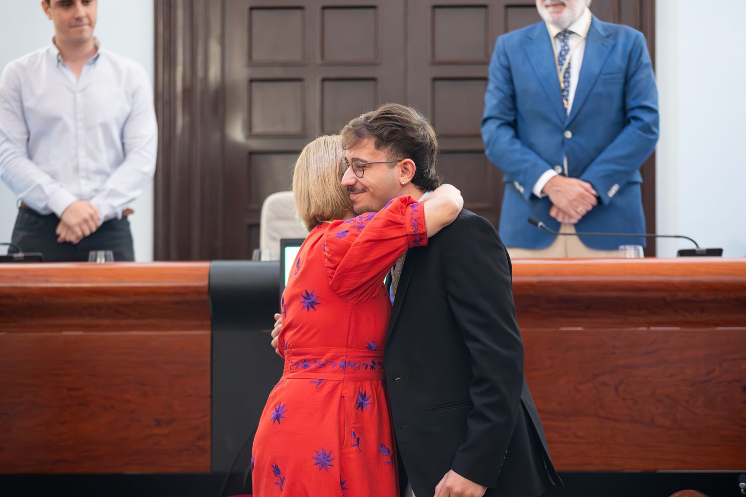 El pleno urgente de agosto en Jerez, en imágenes: el estreno de un nuevo edil socialista en una sesión muy 'económica'.