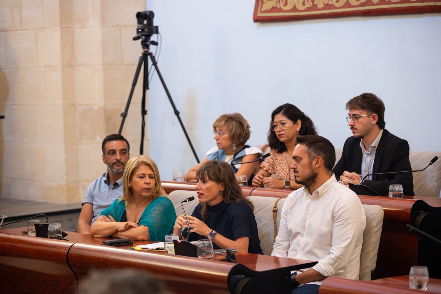 El pleno urgente de agosto en Jerez, en imágenes: el estreno de un nuevo edil socialista en una sesión muy 'económica'.