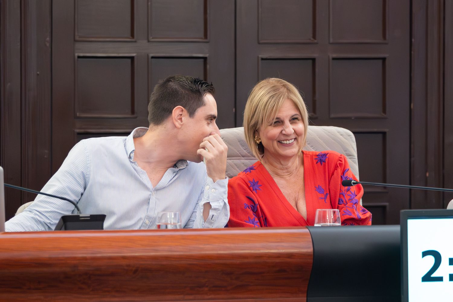 El pleno urgente de agosto en Jerez, en imágenes: el estreno de un nuevo edil socialista en una sesión muy 'económica'.