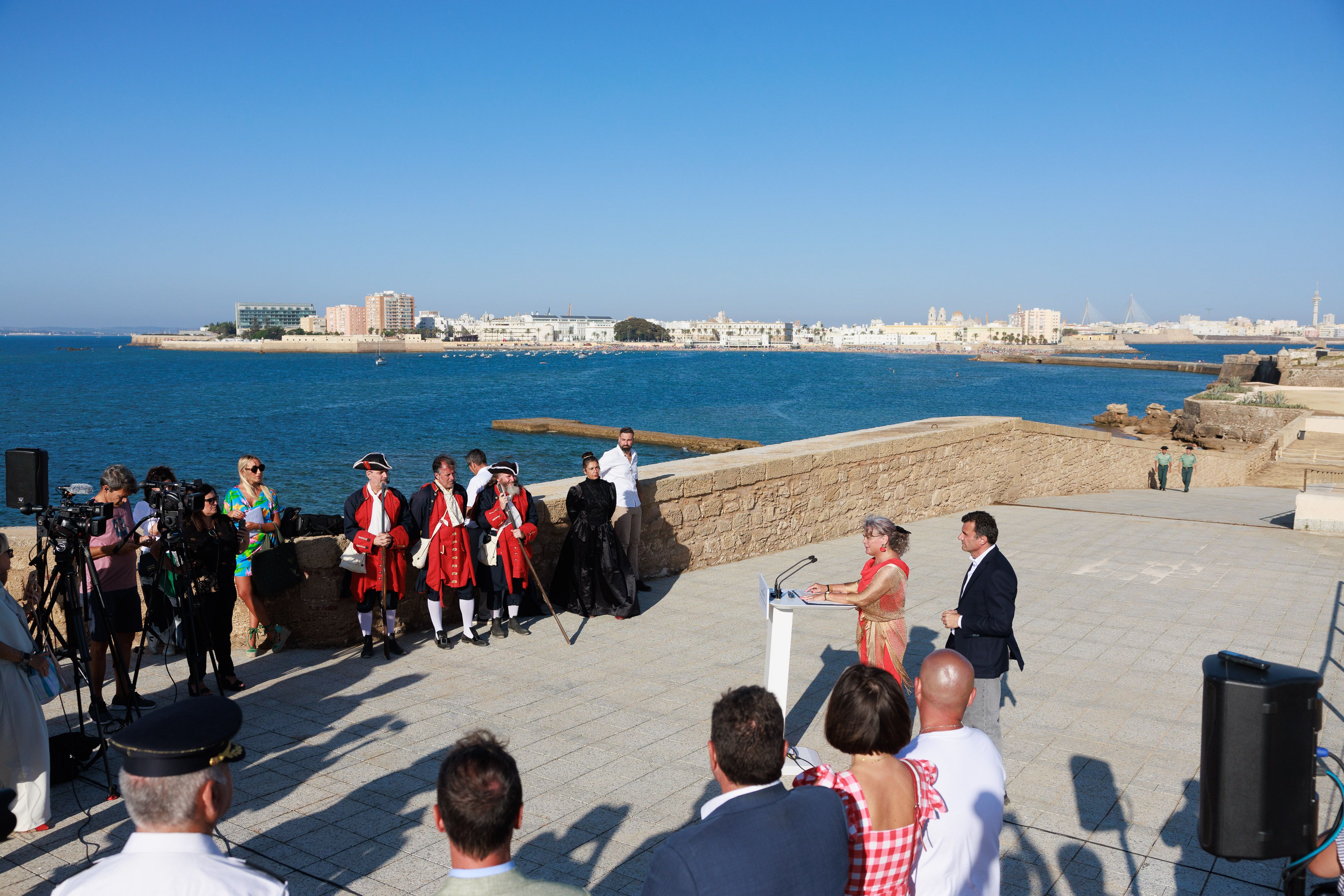 Reabren al público el Castillo de San Sebastián