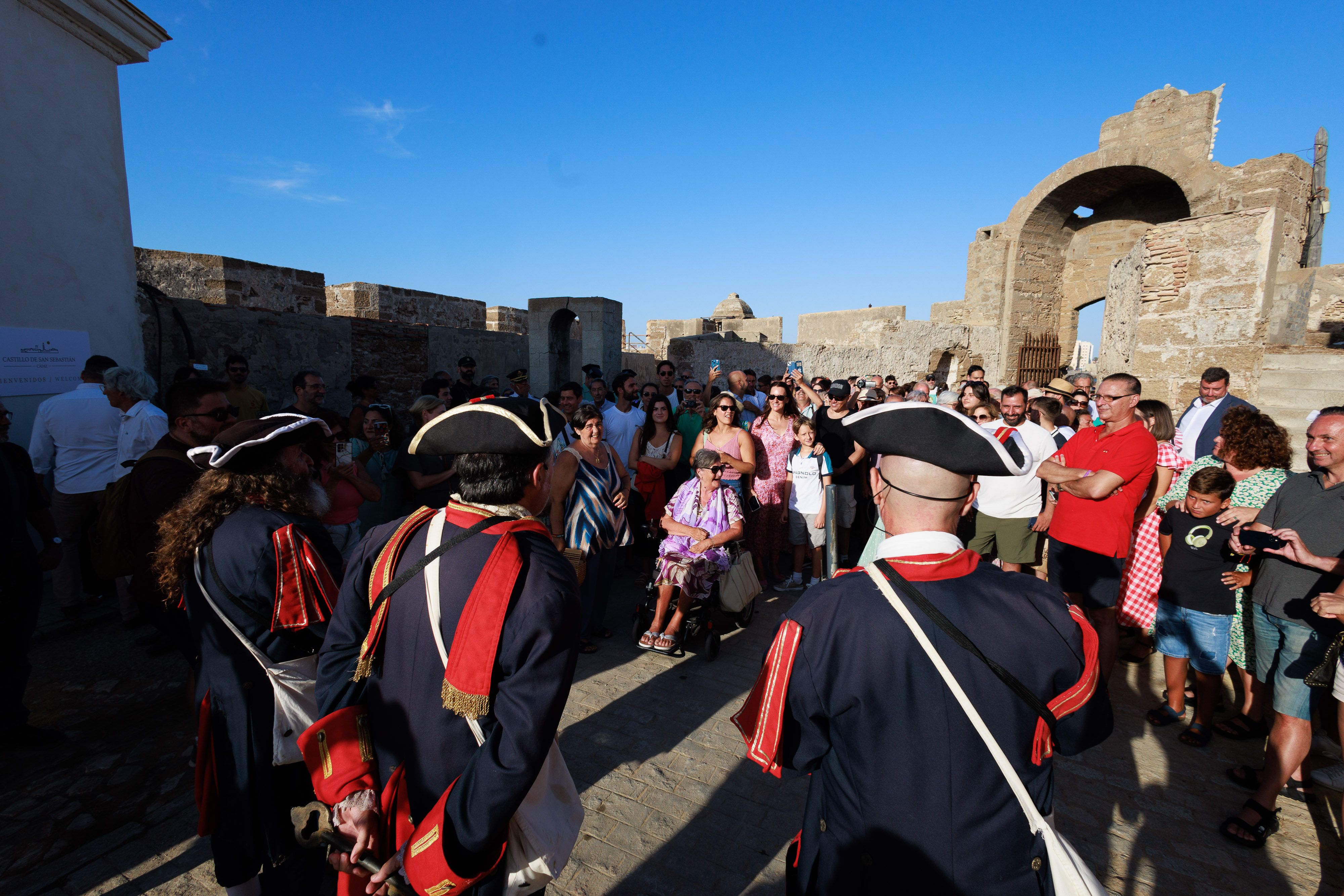 Reabren al público el Castillo de San Sebastián
