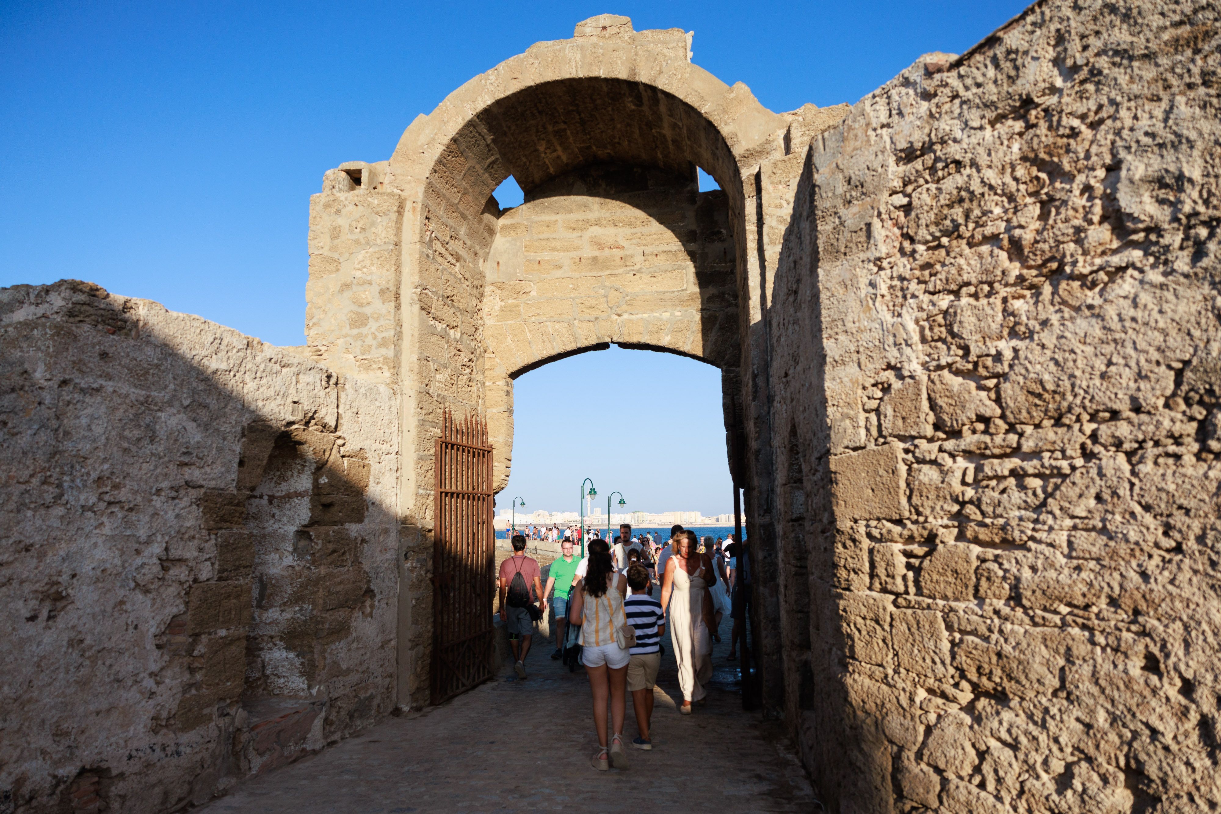 Reabren al público el Castillo de San Sebastián
