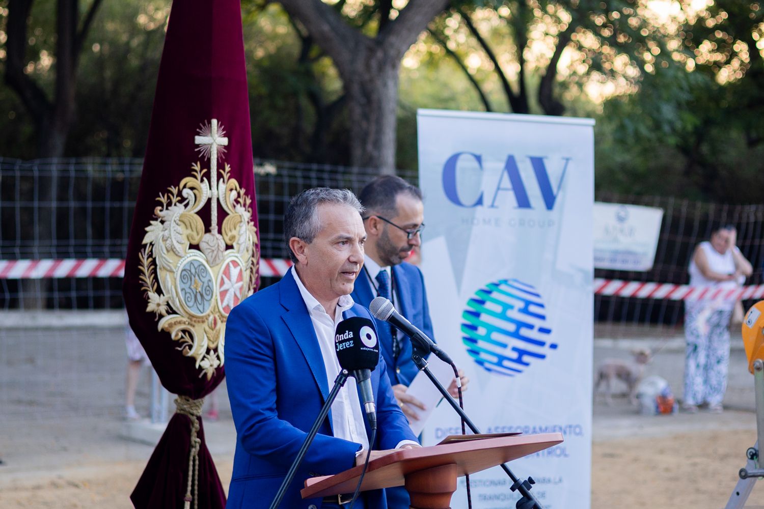 Colocación de la primera piedra de la casa de hermandad de Bondad y Misericordia