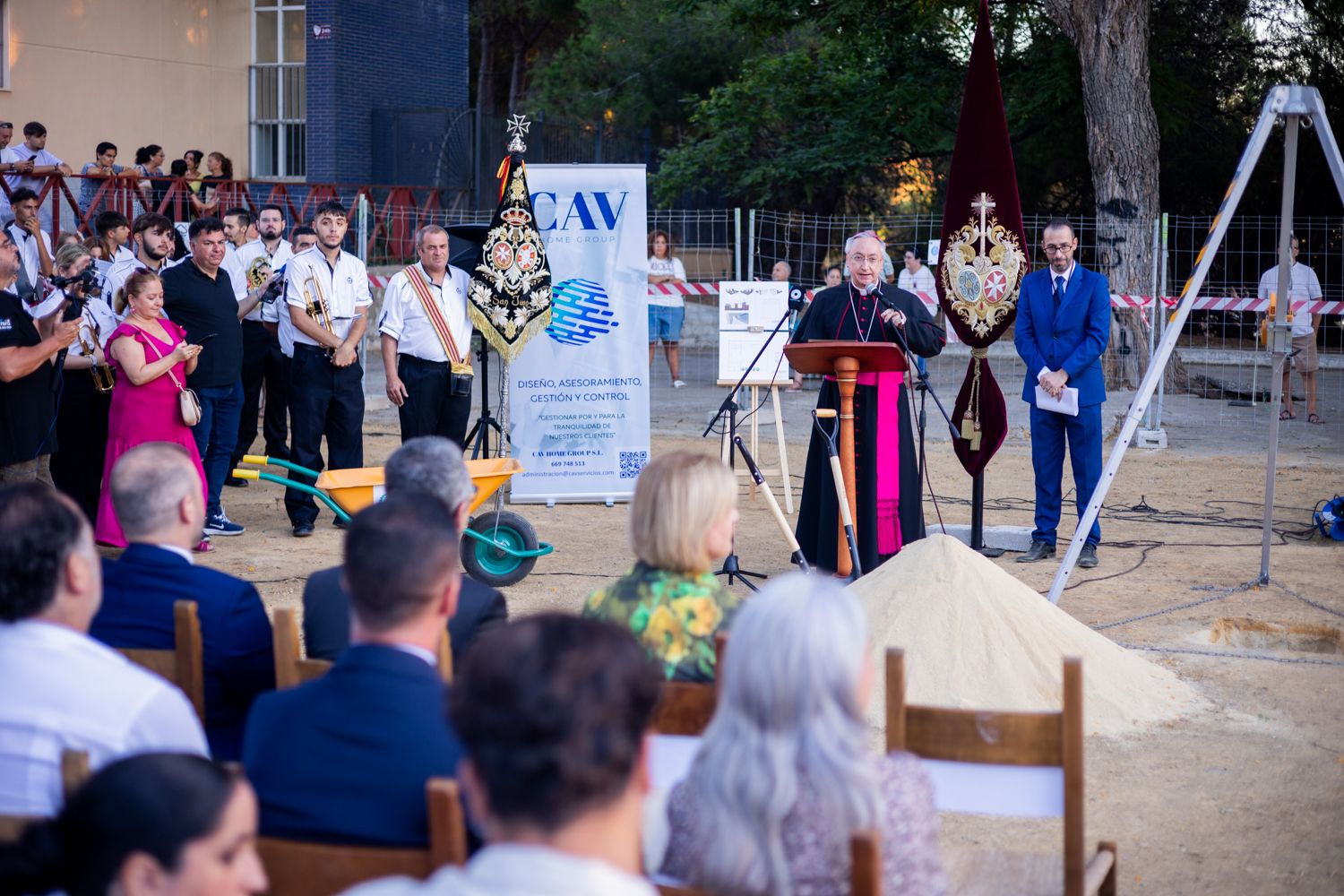 Colocación de la primera piedra de la casa de hermandad de Bondad y Misericordia