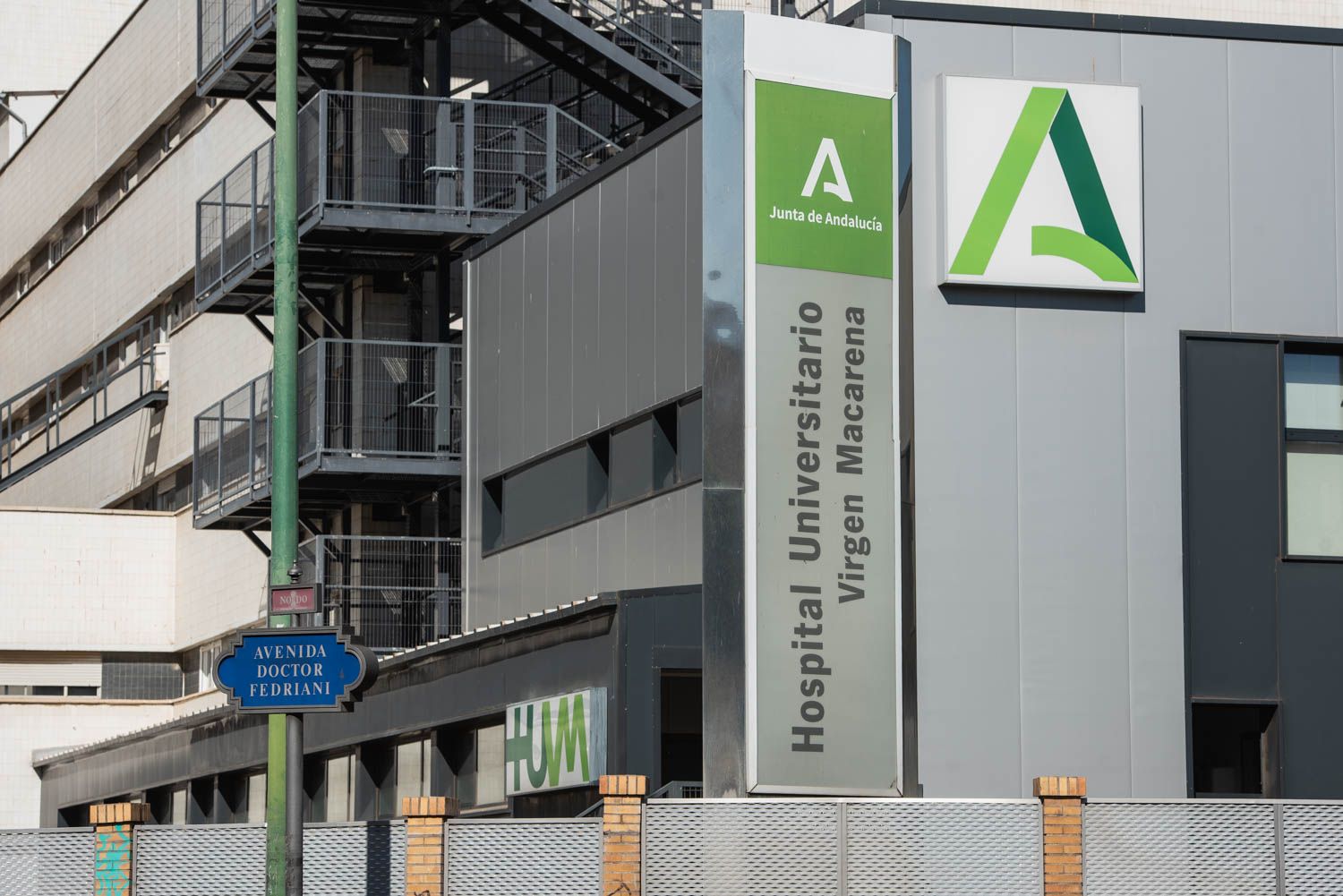 El Hospital Virgen Macarena de Sevilla.