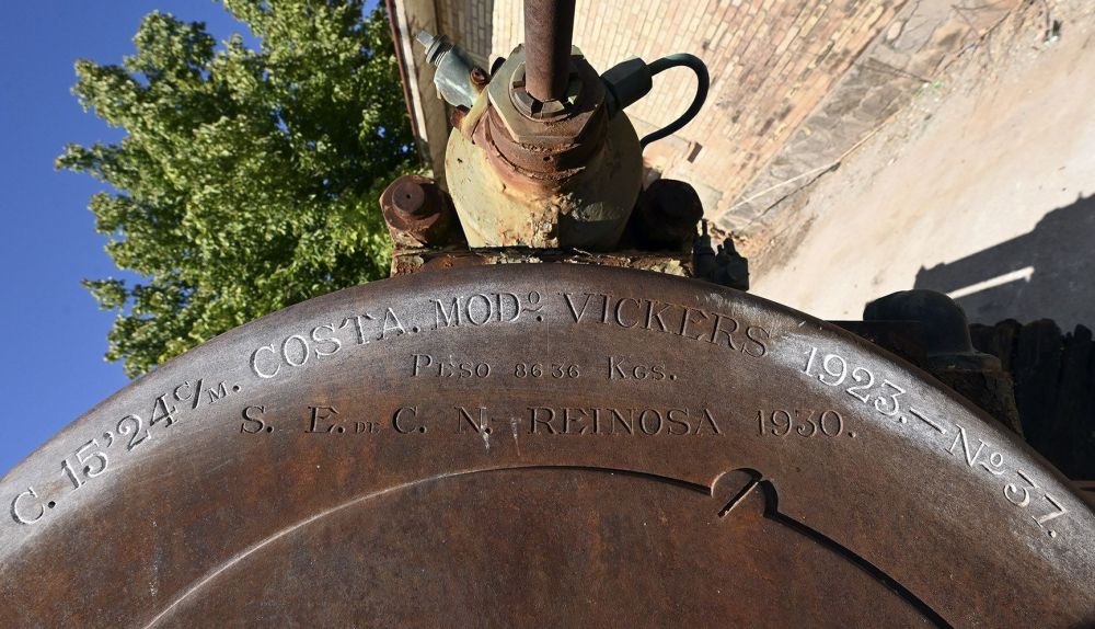 Pieza de artilleria   01