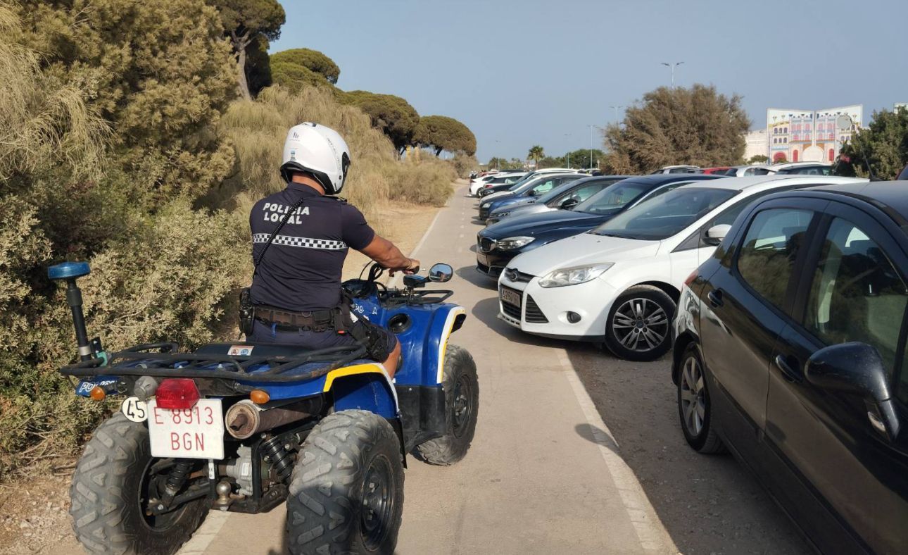 La Policía Local de El Puerto detiene a un presunto agresor machista.