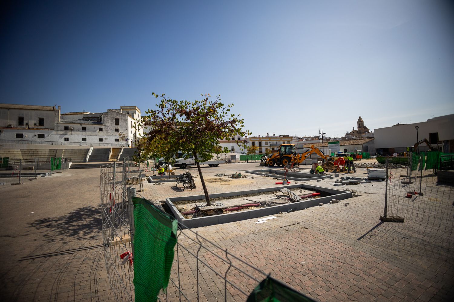Vista general de la plaza Belén totalmente vallada 