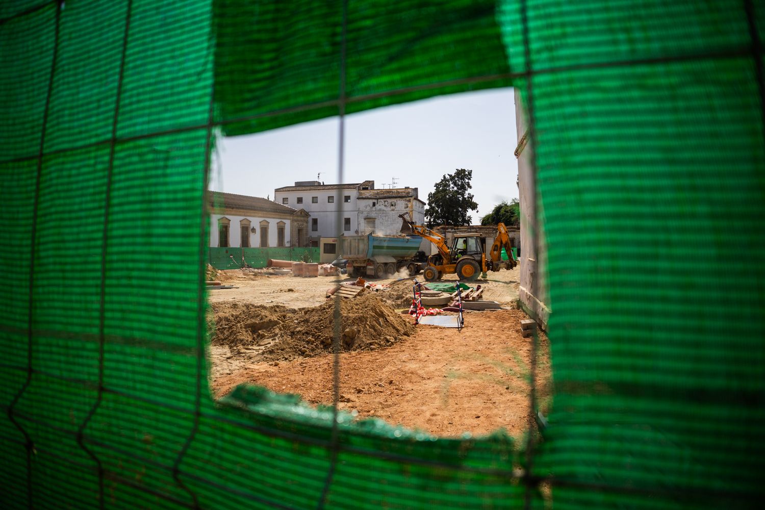 Cargando arena un camión